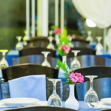 Xenios Port Marina 3* Pefkochori