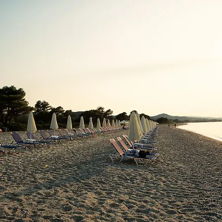 Hotel Xenios Port Marina Pefkochori