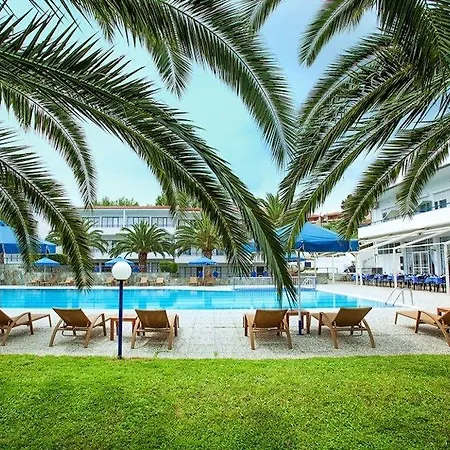 Xenios Port Marina Hotel