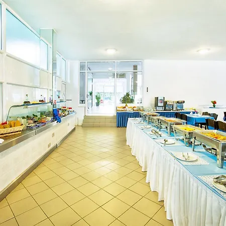 Hotel Xenios Port Marina