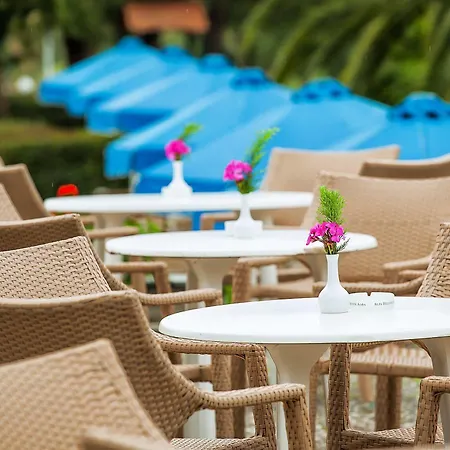 Hotel Xenios Port Marina 3*
