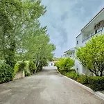 Xenios Port Marina Hotel 3*