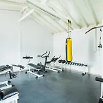 Hotel Xenios Port Marina 3*