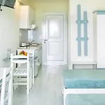 Hotel Xenios Port Marina Pefkochori