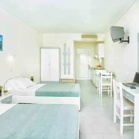 Hotel Xenios Port Marina 3*