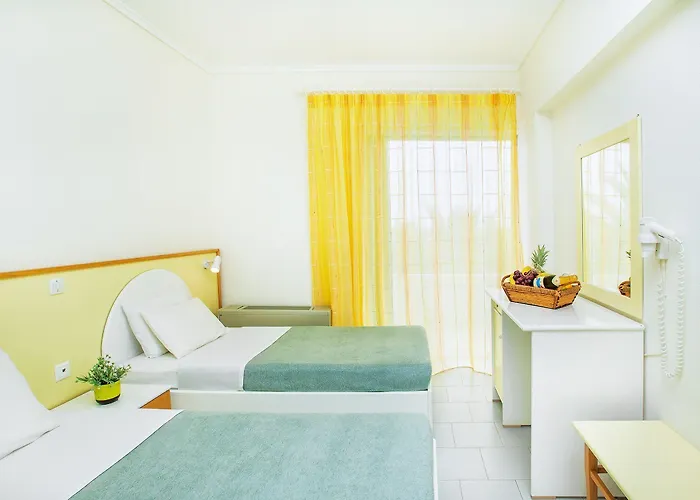 Xenios Port Marina 3* Pefkochori