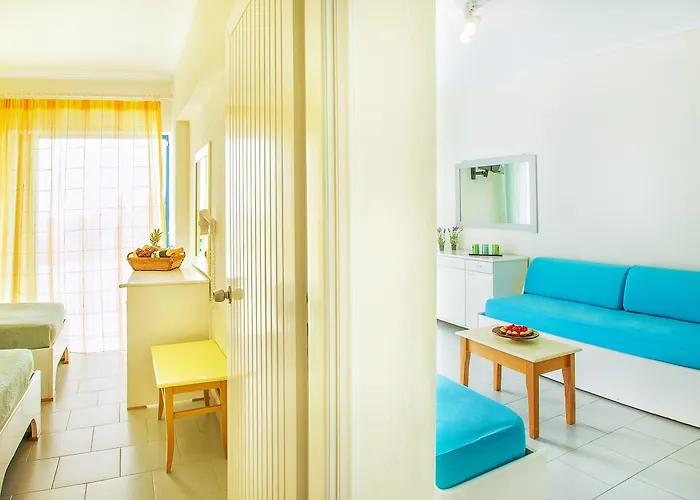 Xenios Port Marina Hotel 3*