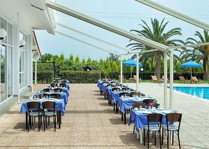 Xenios Port Marina Hotel