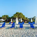 Xenios Port Marina Hotel 3*