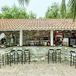 Hotel Xenios Port Marina 3*