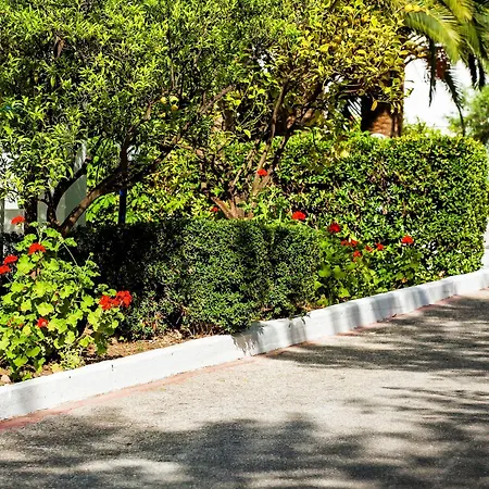 Xenios Port Marina Otel 3*