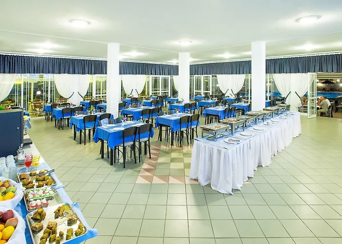 Xenios Port Marina 3* Pefkohóri
