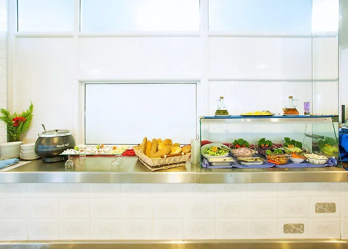 Xenios Port Marina Hotel