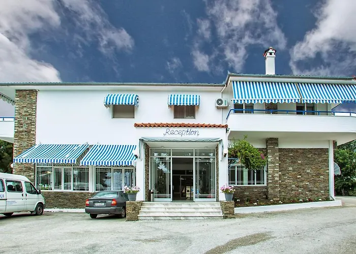 Xenios Port Marina Hotel